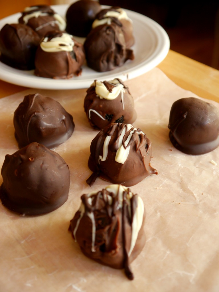 Oreo Truffles and Cookie Dough Truffles 8 | My Bacon-Wrapped Life