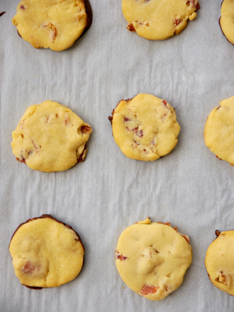 Maple Bacon Shortbread Cookies 2 | www.mybaconwrappedlife.com