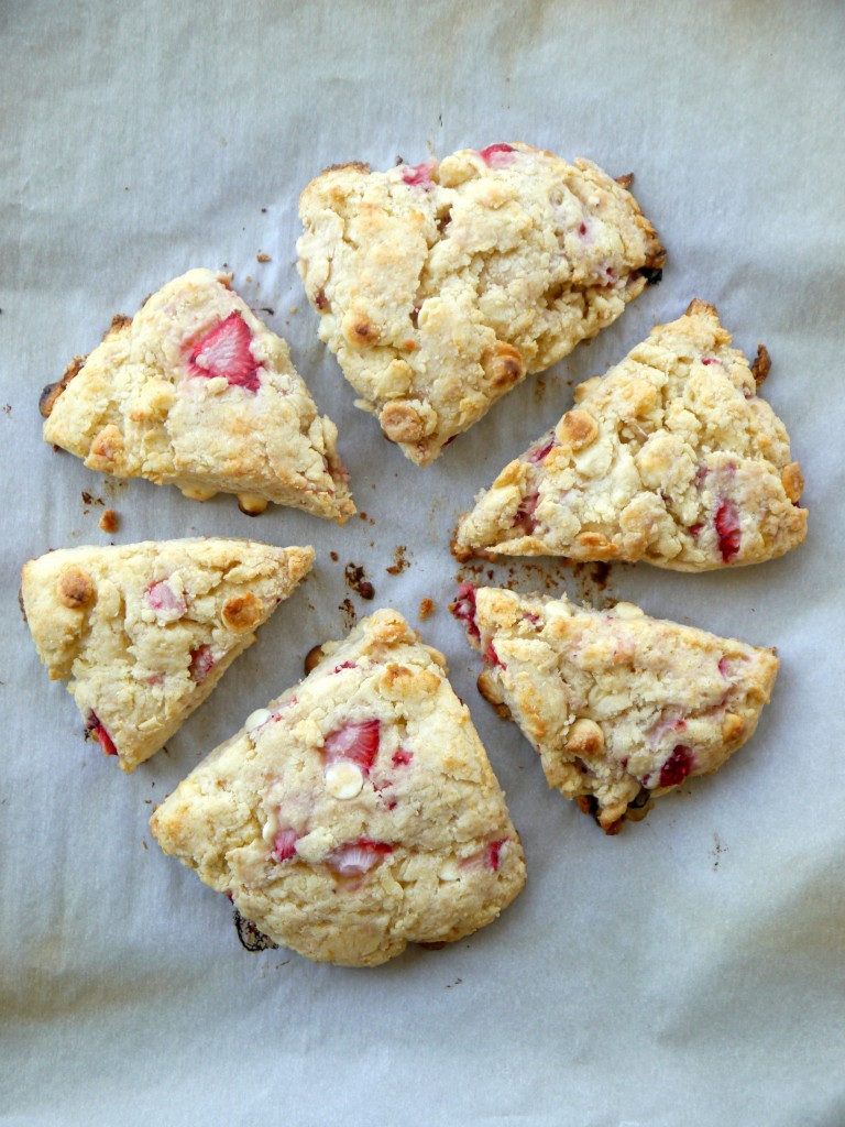 White Chocolate Strawberry Cream Scones 6 | www.mybaconwrappedlife.com