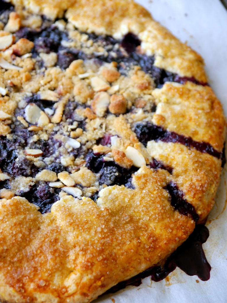 Almond Streusel-Topped Blueberry Galette 5 | www.mybaconwrappedlife.com