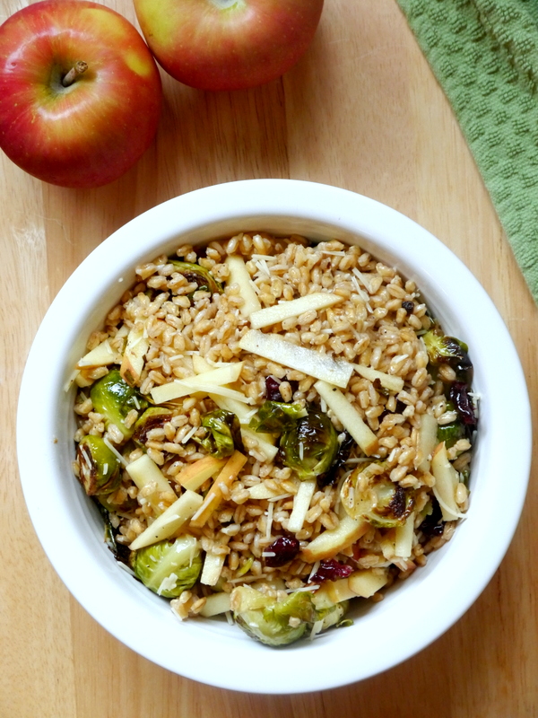 apple cider farro with brussels sprouts and dried cranberries // my bacon-wrapped life