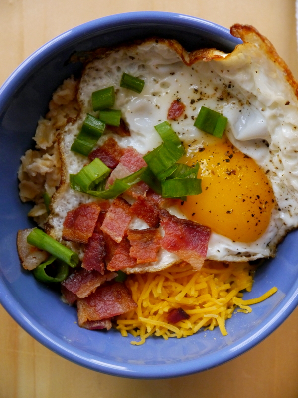 savory oatmeal breakfast bowls with crispy eggs, bacon, and scallions // my bacon-wrapped life