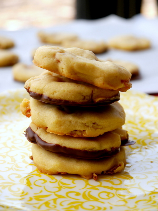 maple bacon shortbread cookies // my bacon-wrapped life