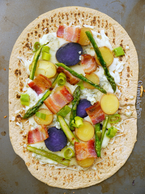 asparagus and fingerling potato flatbread pizza with bacon and blue cheese crumbles // my bacon-wrapped life