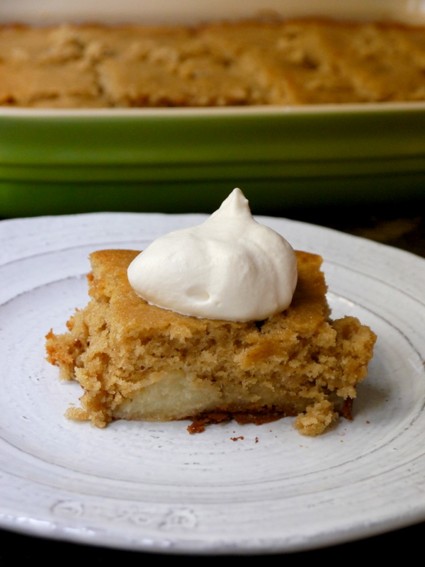 fresh peach cake with bourbon vanilla whipped cream // my bacon-wrapped life