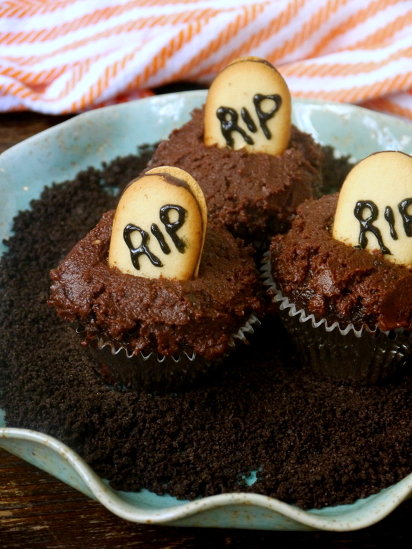 Double Chocolate Halloween Graveyard Cupcakes - My Bacon-Wrapped Life
