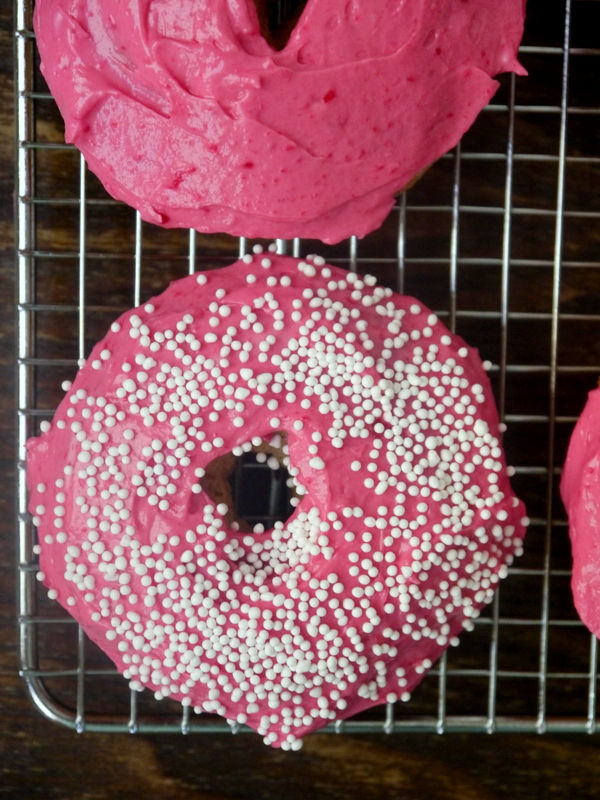 brown butter baked donuts with beet frosting // my bacon-wrapped life