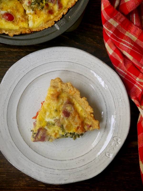 bacon, broccolini, and roasted tomato quiche // my bacon-wrapped life