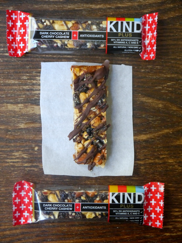 copycat dark chocolate cashew kind bars // my bacon-wrapped life