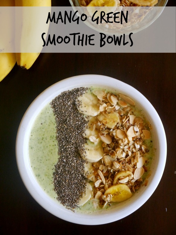 mango green smoothie bowls // my bacon-wrapped life