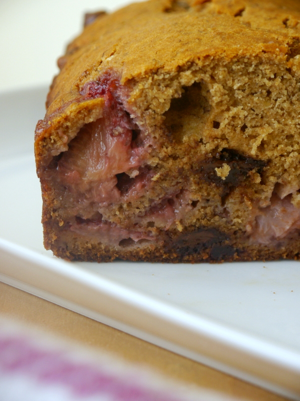 dark chocolate strawberry banana bread // my bacon-wrapped life