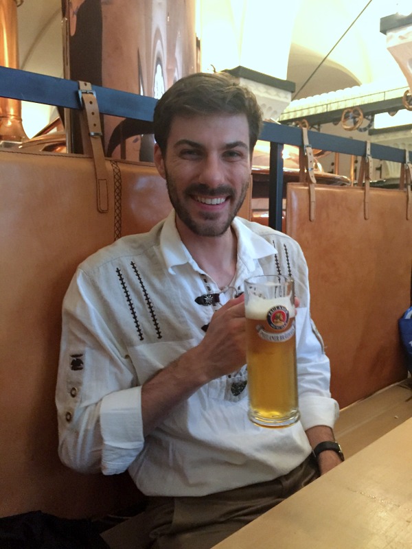 the best self-guided beer tour of munich // my bacon-wrapped life