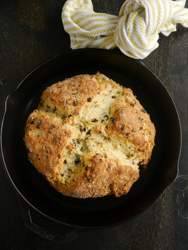 irish soda bread (+ irish cheddar cheese toasts!) // my bacon-wrapped life