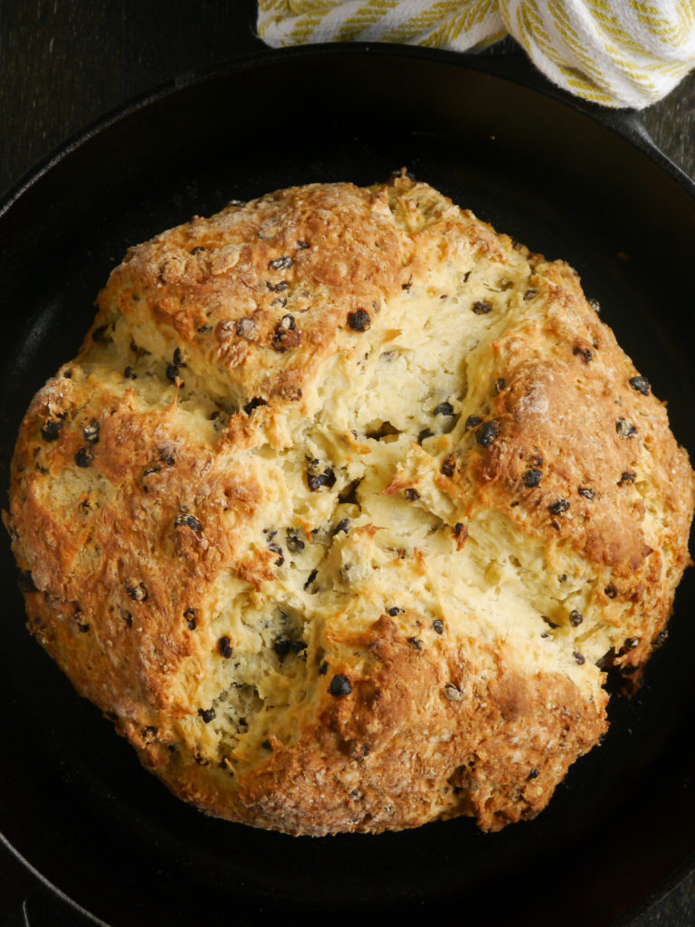 irish soda bread (+ irish cheddar cheese toasts!) // my bacon-wrapped life