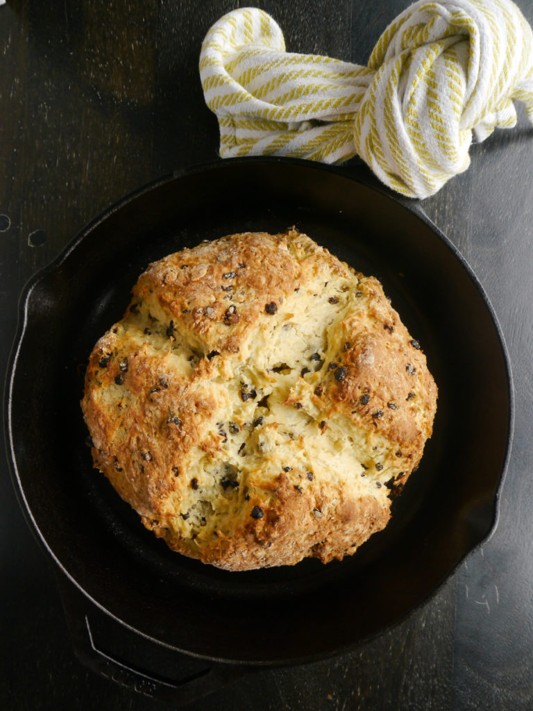 irish soda bread (+ irish cheddar cheese toasts!) // my bacon-wrapped life